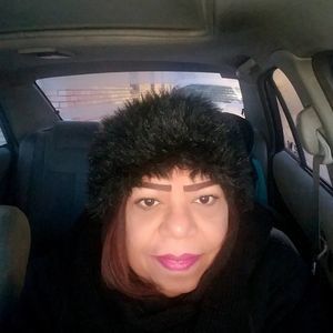 Meet your Posher, Lucy